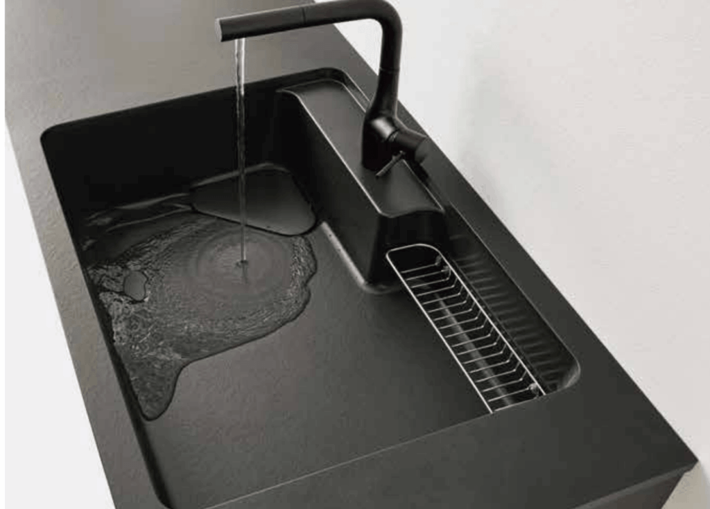 クリナップステディアの標準トップは、硬質アクリル系人工大理石です。
